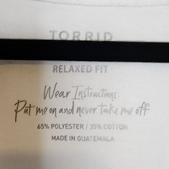 5X 28W Torride White Yin Yang Relaxed Fit Signature Jersey V Neck Tee Embroidere - Picture 4 of 6